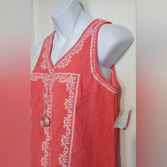 🌺BUNDLE ONLY🌺 THML Orange Embroidered Tank Top - Picture 3 of 6